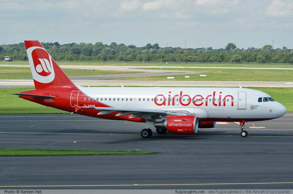 Airbus A319-112 Air Berlin D-ABGK 3447 Düsseldorf International (EDDL / DUS) 2010-08-21 � Karsten Palt, ID 4046 Airbus A319-112 Air Berlin D-ABGK 3447 Düsseldorf International (EDDL / DUS) 2010-08-21 � Karsten Palt, ID 4046