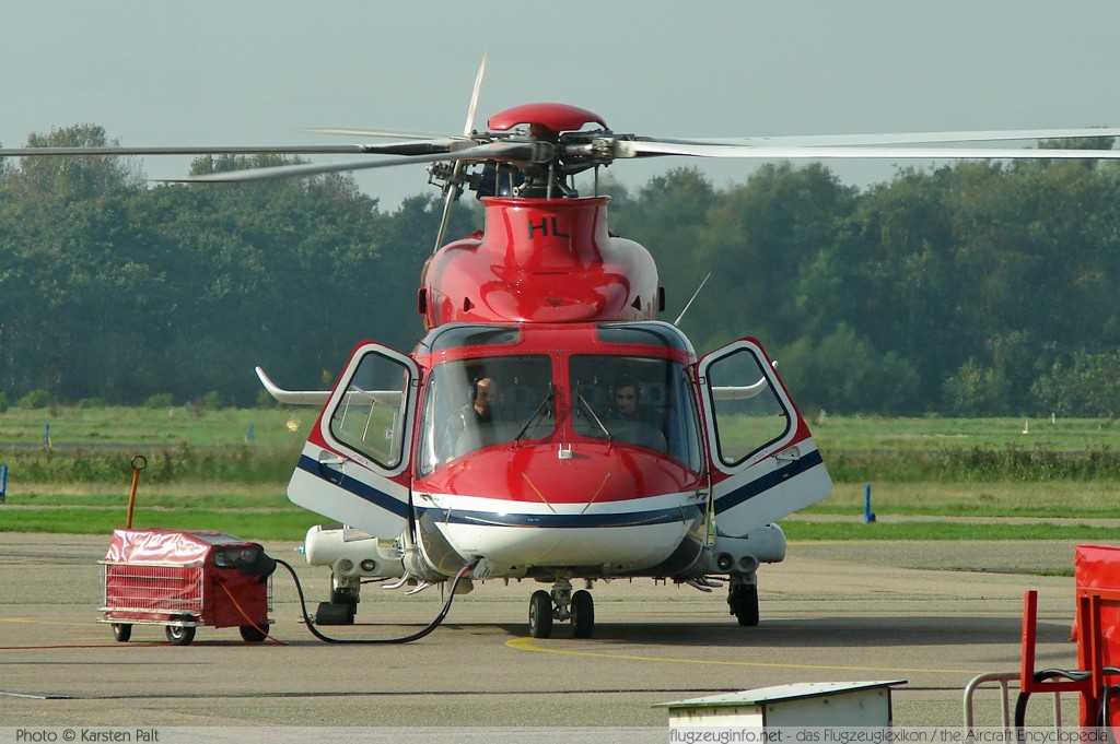 Agusta-Bell AB139 CHC Helicopters Netherlands PH-SHL 31041  Den Helder (EHKD / DHR) 2010-10-07 � Karsten Palt, ID 5701