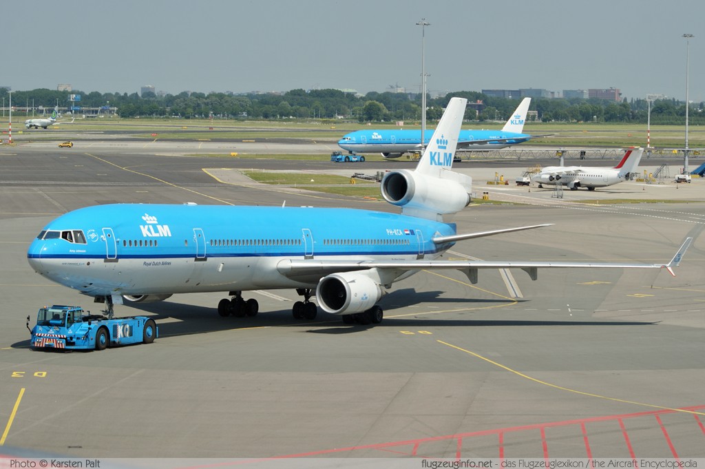 McDonnell Douglas MD-11 KLM - Royal Dutch Airlines PH-KCA 48555 / 557 Amsterdam-Schiphol (EHAM / AMS) 2010-06-28 � Karsten Palt, ID 3754 McDonnell Douglas MD-11 KLM - Royal Dutch Airlines PH-KCA 48555 / 557 Amsterdam-Schiphol (EHAM / AMS) 2010-06-28 � Karsten Palt, ID 3754