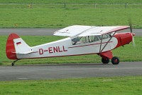 Piper  PA-18-95 Super Cub Luftsportverein Lneburg D-ENLL 18-1578  Wilhelmshaven-Mariensiel (EDWI / WVN) 2006-10-26, Photo by: Karsten Palt