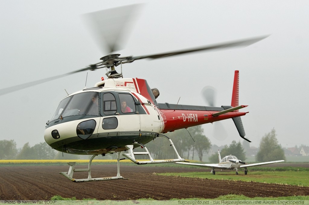 Eurocopter AS-350B2 FJS-Helicopter D-HFAX 2585 Flugtag LSV-Wittlage 2009 Bohmte-Bad Essen (EDXD) 2009-05-01 � Karsten Palt, ID 2930