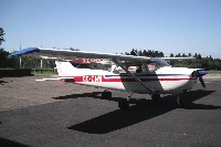 Cessna-Reims F172N Skyhawk, Aero-Paraclub de Spa, OO-CNW, c/n F17202023,© Hartmut Ehlers, 2009
