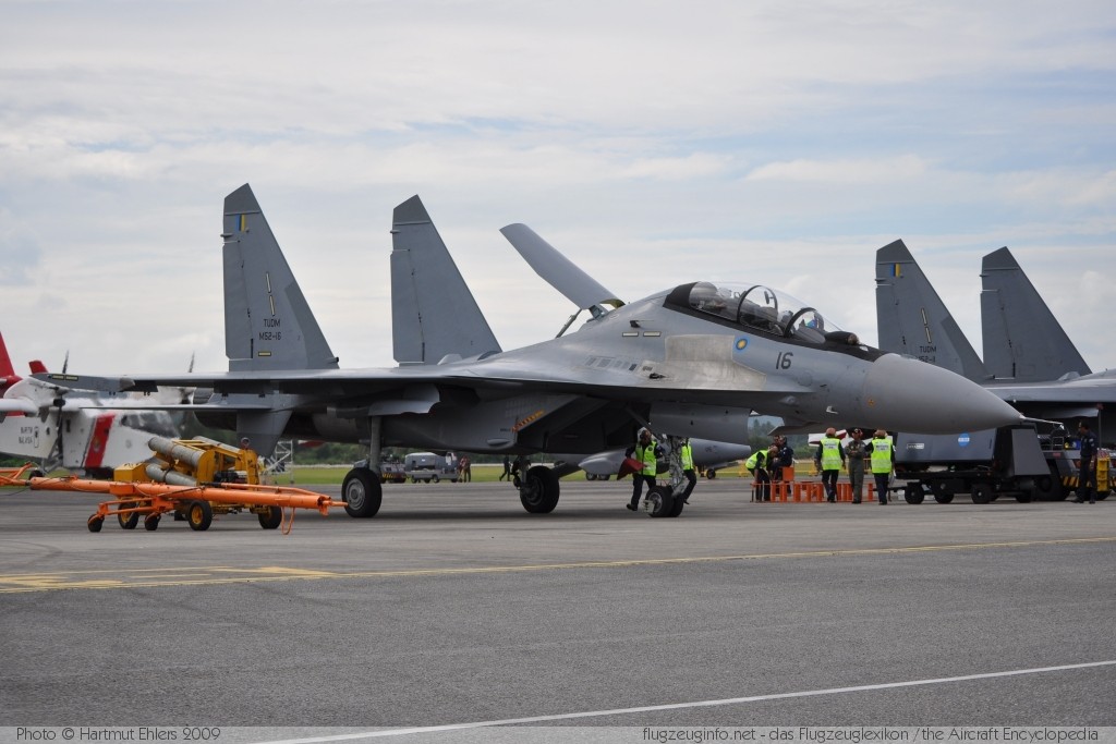 Suchoi / Sukhoi Su-30MKM Royal Malaysian Air Force M52-16 10MK3206 LIMA 2009 Pulau Langkawi - International (WMKL / LGK) 2009-12-01 � Hartmut Ehlers, ID 3125 Suchoi / Sukhoi Su-30MKM Royal Malaysian Air Force M52-16 10MK3206 LIMA 2009 Pulau Langkawi - International (WMKL / LGK) 2009-12-01 � Hartmut Ehlers, ID 3125