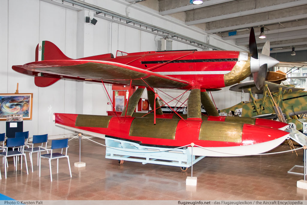 Macchi MC.72 Italian Air Force (Regia Aeronautica) Museo Aeronautica Militare Bracciano, Vigna di Valle 2016-02-18 � Karsten Palt, ID 12233 Macchi MC.72 Italian Air Force (Regia Aeronautica) Museo Aeronautica Militare Bracciano, Vigna di Valle 2016-02-18 � Karsten Palt, ID 12233