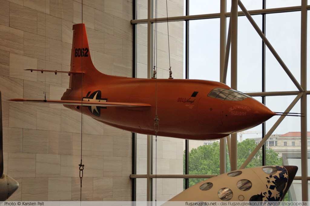 Bell X-1 United States Air Force (USAF) 46-0062 1 National Air and Space Museum Washington, DC 2014-05-28 � Karsten Palt, ID 10129 Bell X-1 United States Air Force (USAF) 46-0062 1 National Air and Space Museum Washington, DC 2014-05-28 � Karsten Palt, ID 10129