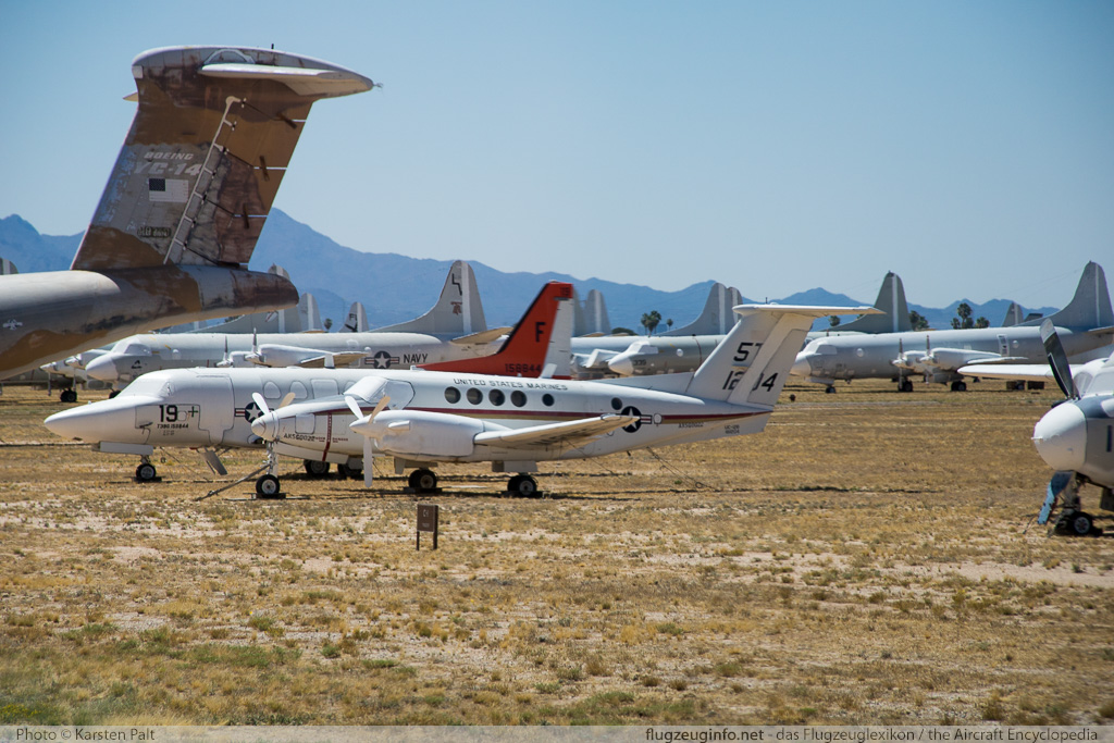 AMARG - Boneyard Tucson, AZ 2015-06-01 � Karsten Palt, ID 11430 AMARG - Boneyard Tucson, AZ 2015-06-01 � Karsten Palt, ID 11430