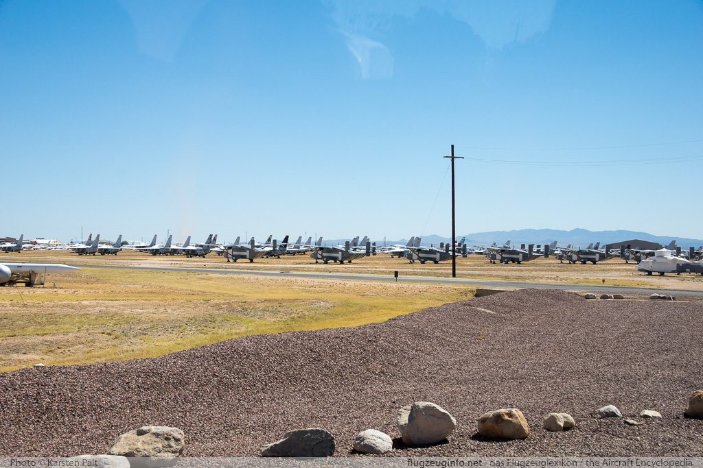 AMARG - Boneyard Tucson, AZ 2015-06-01 � Karsten Palt, ID 11442 AMARG - Boneyard Tucson, AZ 2015-06-01 � Karsten Palt, ID 11442