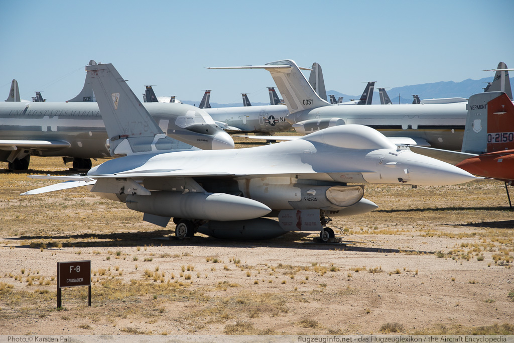 General Dynamics / Lockheed Martin F-16A United States Air Force (USAF) 81-0738 61-419 AMARG - Boneyard Tucson, AZ 2015-06-01 � Karsten Palt, ID 11378
