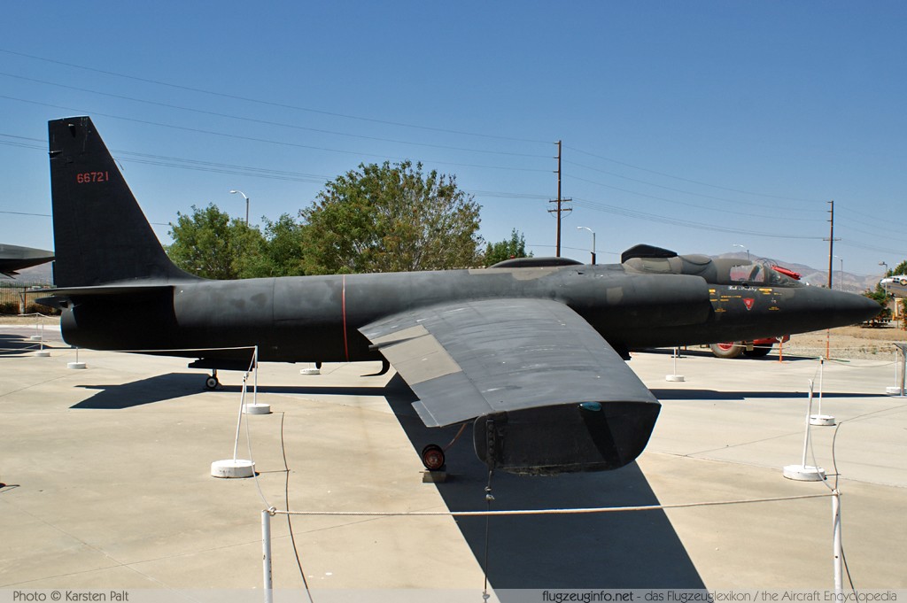Lockheed U-� United States Air Force (USAF) 56-6721 388 Blackbird Airpark Palmdale, CA 2012-06-10 锟� Karsten Palt, ID 5814
