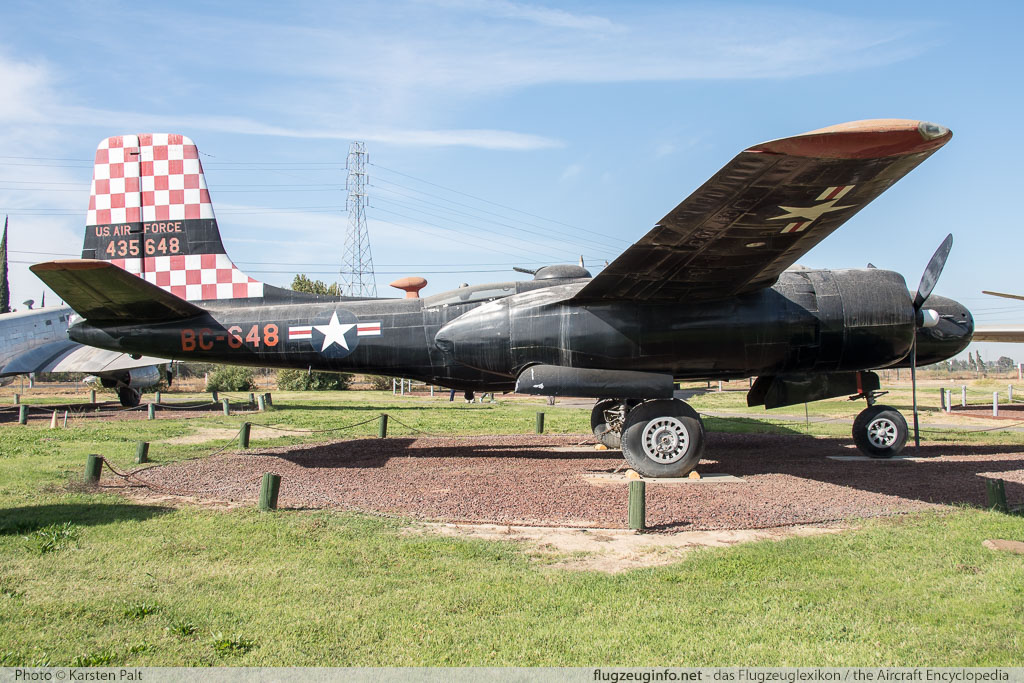 Douglas A-26B Invader United States Air Force (USAF) 41-39472 7185 Castle Air Museum Atwater, CA 2016-10-10 � Karsten Palt, ID 13222 Douglas A-26B Invader United States Air Force (USAF) 41-39472 7185 Castle Air Museum Atwater, CA 2016-10-10 � Karsten Palt, ID 13222
