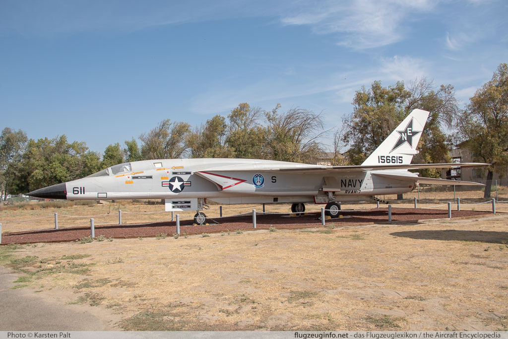 North American RA-5C Vigilante United States Navy 156615 316-8 Castle Air Museum Atwater, CA 2016-10-10 � Karsten Palt, ID 13264 North American RA-5C Vigilante United States Navy 156615 316-8 Castle Air Museum Atwater, CA 2016-10-10 � Karsten Palt, ID 13264