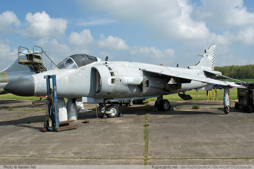 BAe Sea Harrier FA.2 Royal Navy ZD610 912049/B43/P27 Cold War Jets Collection Bruntingthorpe, Leicestershire 2013-05-19 � Karsten Palt, ID 6645 BAe Sea Harrier FA.2 Royal Navy ZD610 912049/B43/P27 Cold War Jets Collection Bruntingthorpe, Leicestershire 2013-05-19 � Karsten Palt, ID 6645