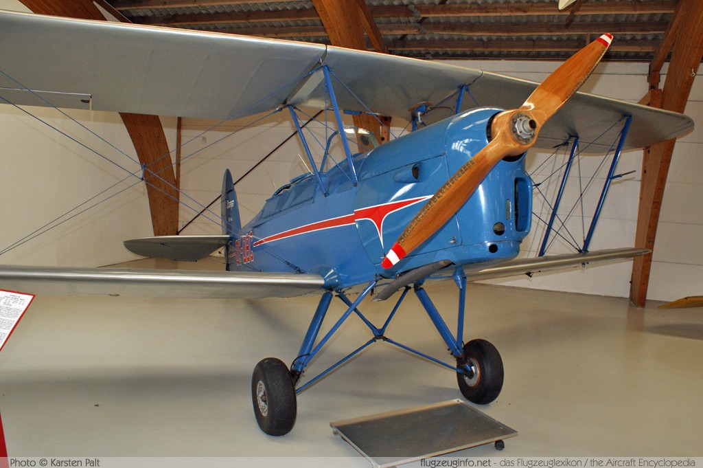 Stampe-Vertongen SV-4B OY-DBC 1204 Danmarks Flymuseum Stauning 2011-06-30 � Karsten Palt, ID 4368 Stampe-Vertongen SV-4B OY-DBC 1204 Danmarks Flymuseum Stauning 2011-06-30 � Karsten Palt, ID 4368