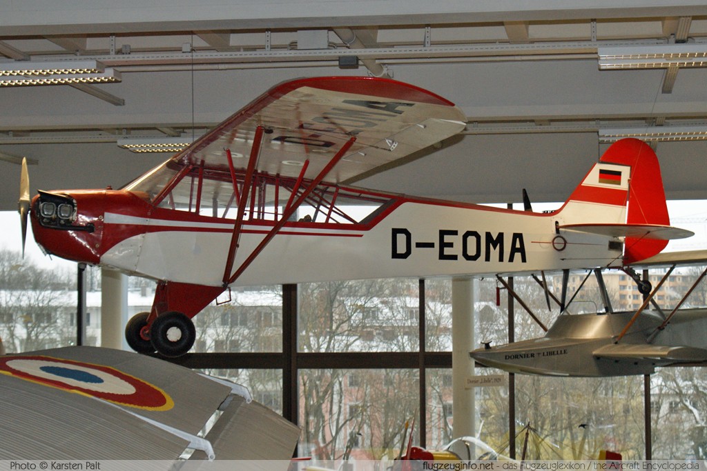 Piper J-3C-65 Cub  D-EOMA 12622 Deutsches Museum Munich / München 2010-01-31 ï¿½ Karsten Palt, ID 3155