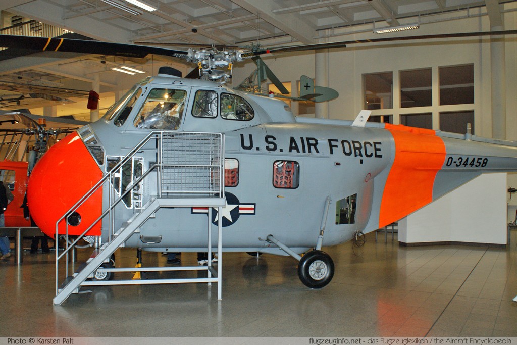 Sikorsky H-19B Chickasaw United States Air Force (USAF) 53-4458 0-34458 Deutsches Museum Munich / München 2010-01-31 ï¿½ Karsten Palt, ID 3135