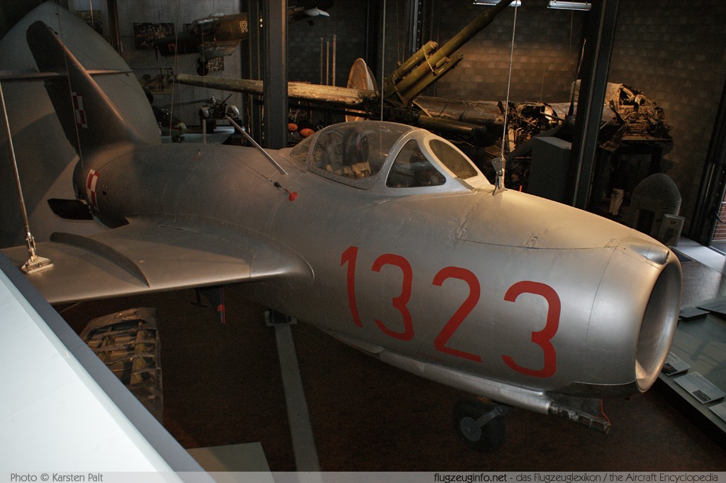 Mikoyan Gurevich MiG-15bis (WSK-Lim 2) Polish Air Force 1323 1B01323 Deutsches Technikmuseum Berlin 2012-05-19 � Karsten Palt, ID 5797