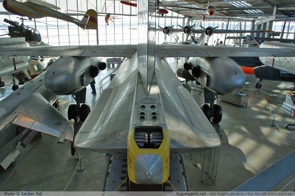 Dornier Do 31 German Air Force / Luftwaffe D-9531 E-3 Flugwerft Schleißheim Oberschleißheim (EDNX) 2010-01-31 � Karsten Palt, ID 3202 Dornier Do 31 German Air Force / Luftwaffe D-9531 E-3 Flugwerft Schleißheim Oberschleißheim (EDNX) 2010-01-31 � Karsten Palt, ID 3202