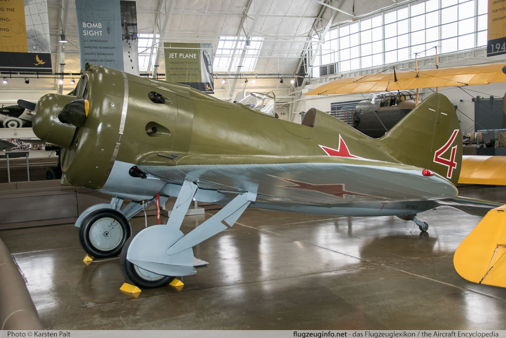 Polikarpov I-16 Type 24 Flying Heritage Collection NX7459 2421014 Flying Heritage Collection Everett, WA 2016-04-12 � Karsten Palt, ID 12383