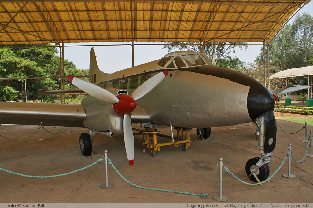 De Havilland DH 104 Devon C1 Indian Air Force HW-201 04074 HAL Heritage Centre & Aerospace Museum Bangalore 2012-03-26 � Karsten Palt, ID 4506 De Havilland DH 104 Devon C1 Indian Air Force HW-201 04074 HAL Heritage Centre & Aerospace Museum Bangalore 2012-03-26 � Karsten Palt, ID 4506
