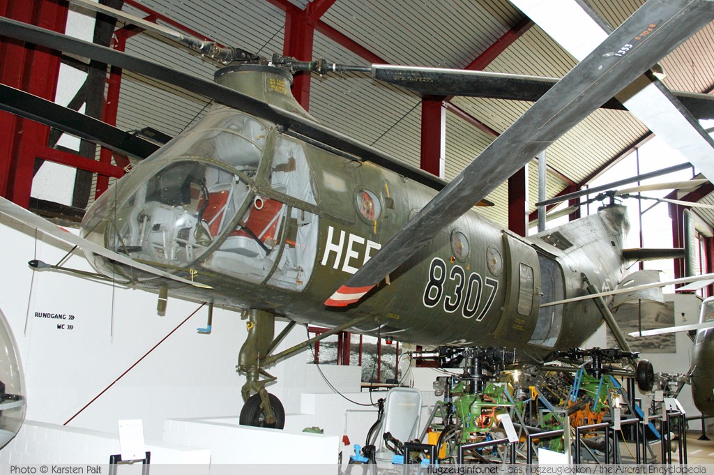 Piasecki H-21C German Army Aviation / Heer 83+07 WG7 Hubschraubermuseum Bueckeburg Bueckeburg 2013-09-01 � Karsten Palt, ID 7755