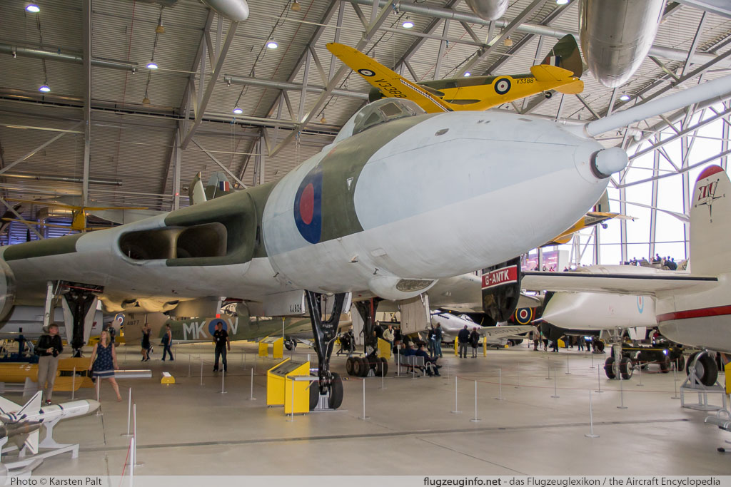 Avro 698 Vulcan B.2A Royal Air Force XJ824 AV224 Imperial War Museum Duxford Aerodrome (EGSU / QFO) 2016-07-10 � Karsten Palt, ID 13075 Avro 698 Vulcan B.2A Royal Air Force XJ824 AV224 Imperial War Museum Duxford Aerodrome (EGSU / QFO) 2016-07-10 � Karsten Palt, ID 13075