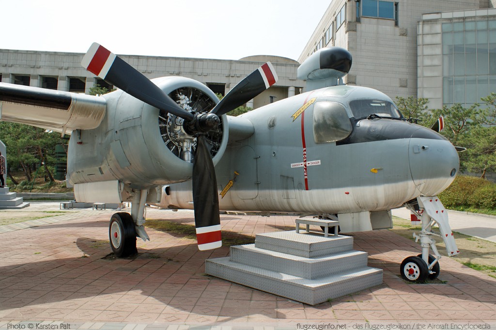 Grumman S-2A Tracker (G-89) Republic of Korea Navy 6707 504 The War Memorial of Korea Seoul 2012-04-29 � Karsten Palt, ID 5595