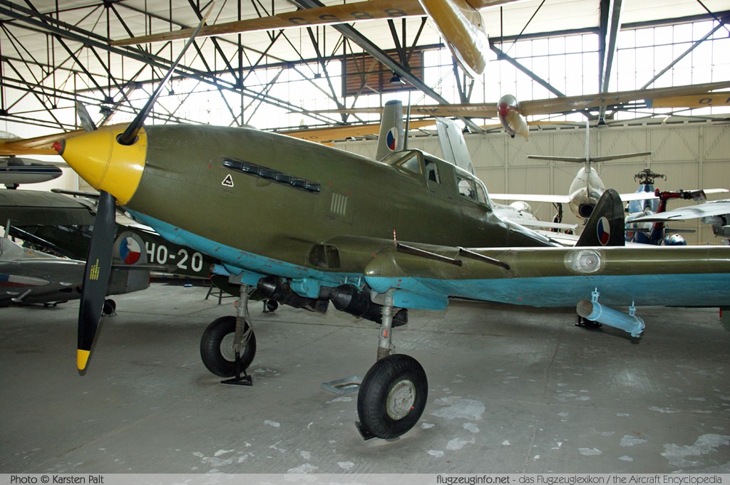 Avia B-33 Czechoslovak Air Force 5502  Letecke Muzeum Kbely Prague 2014-06-08 � Karsten Palt, ID 10502