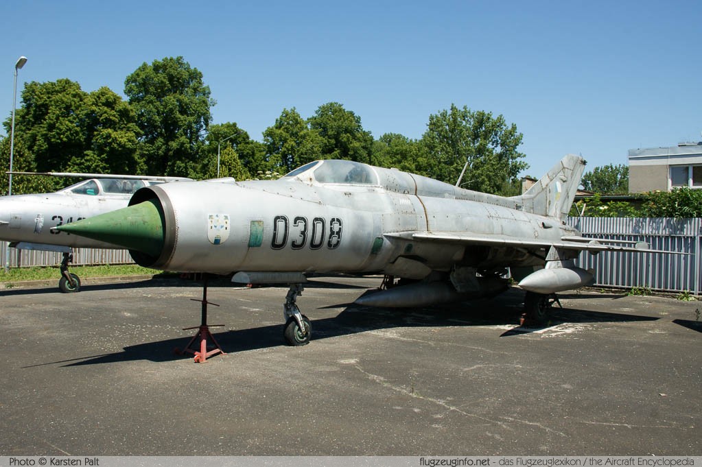 Mikoyan Gurevich MiG-21PF Czechoslovak Air Force 0308 760308 Letecke Muzeum Kbely Prague 2014-06-08 � Karsten Palt, ID 10520 Mikoyan Gurevich MiG-21PF Czechoslovak Air Force 0308 760308 Letecke Muzeum Kbely Prague 2014-06-08 � Karsten Palt, ID 10520