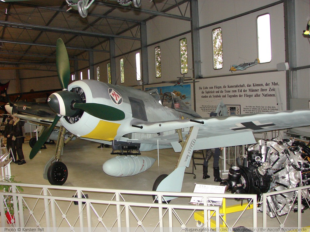 Focke-Wulf Fw 190 A-8 Luftwaffe (Wehrmacht) 11 170393 Luftfahrtmuseum Laatzen-Hannover Laatzen 2006-11-17 � Karsten Palt, ID 219 Focke-Wulf Fw 190 A-8 Luftwaffe (Wehrmacht) 11 170393 Luftfahrtmuseum Laatzen-Hannover Laatzen 2006-11-17 � Karsten Palt, ID 219