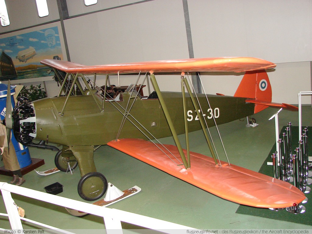Focke-Wulf FW 44J Stieglitz Finnish Air Force SZ-30 2933 Luftfahrtmuseum Laatzen-Hannover Laatzen 2006-11-17 � Karsten Palt, ID 225 Focke-Wulf FW 44J Stieglitz Finnish Air Force SZ-30 2933 Luftfahrtmuseum Laatzen-Hannover Laatzen 2006-11-17 � Karsten Palt, ID 225