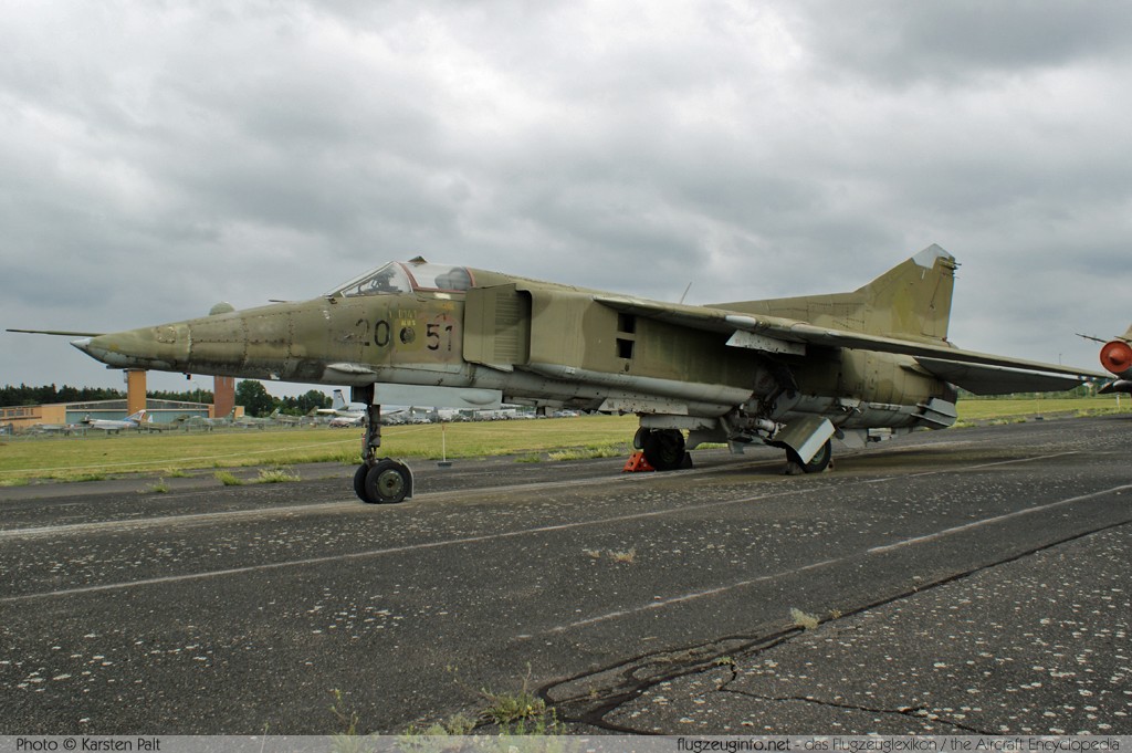 Mikoyan Gurevich MiG-23BN German Air Force / Luftwaffe 20+51 0393214225 Luftwaffenmuseum Berlin - Gatow 2010-06-12 � Karsten Palt, ID 3570 Mikoyan Gurevich MiG-23BN German Air Force / Luftwaffe 20+51 0393214225 Luftwaffenmuseum Berlin - Gatow 2010-06-12 � Karsten Palt, ID 3570