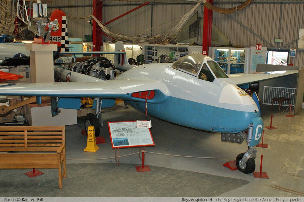 De Havilland DH 100 Vampire F.1 Royal Air Force VF301 7060M Midland Air Museum Coventry 2013-05-17 � Karsten Palt, ID 6840 De Havilland DH 100 Vampire F.1 Royal Air Force VF301 7060M Midland Air Museum Coventry 2013-05-17 � Karsten Palt, ID 6840