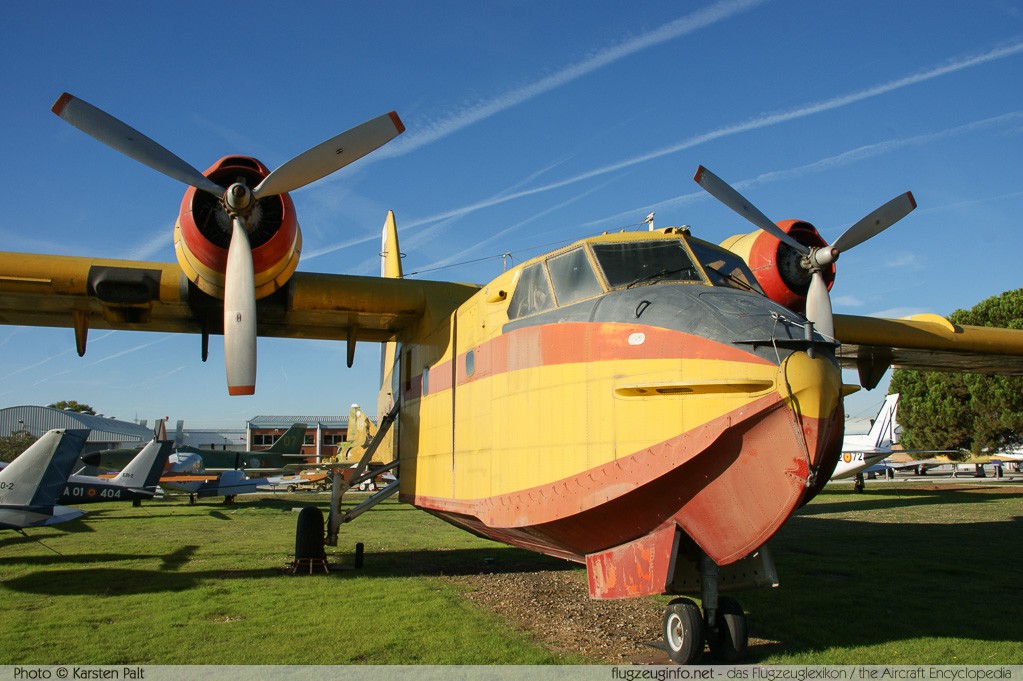 Canadair CL-215-I Spanish Air Force UD.13-1 1010 Museo del Aire Madrid 2014-10-23 � Karsten Palt, ID 10622