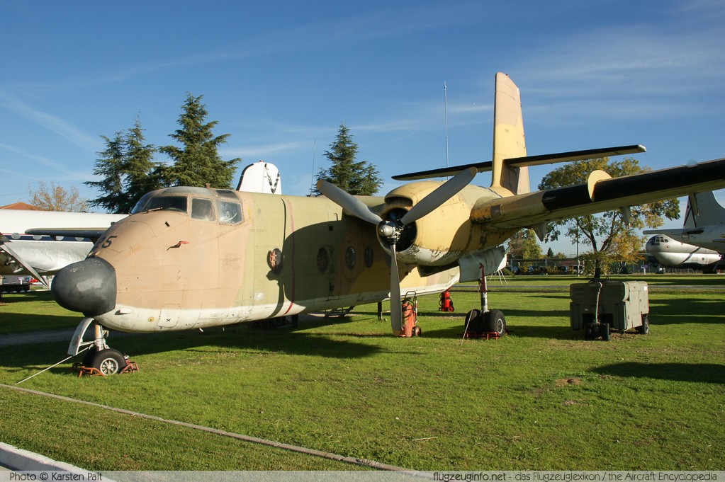 De Havilland Canada C-7A Caribou Spanish Air Force T.9-25 53 Museo del Aire Madrid 2014-10-23 � Karsten Palt, ID 10663