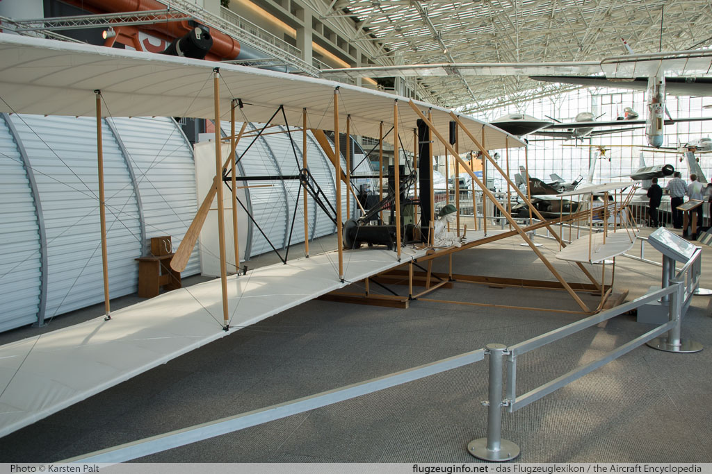 Wright Flyer I    Museum of Flight Seattle, WA 2016-04-12 � Karsten Palt, ID 12484