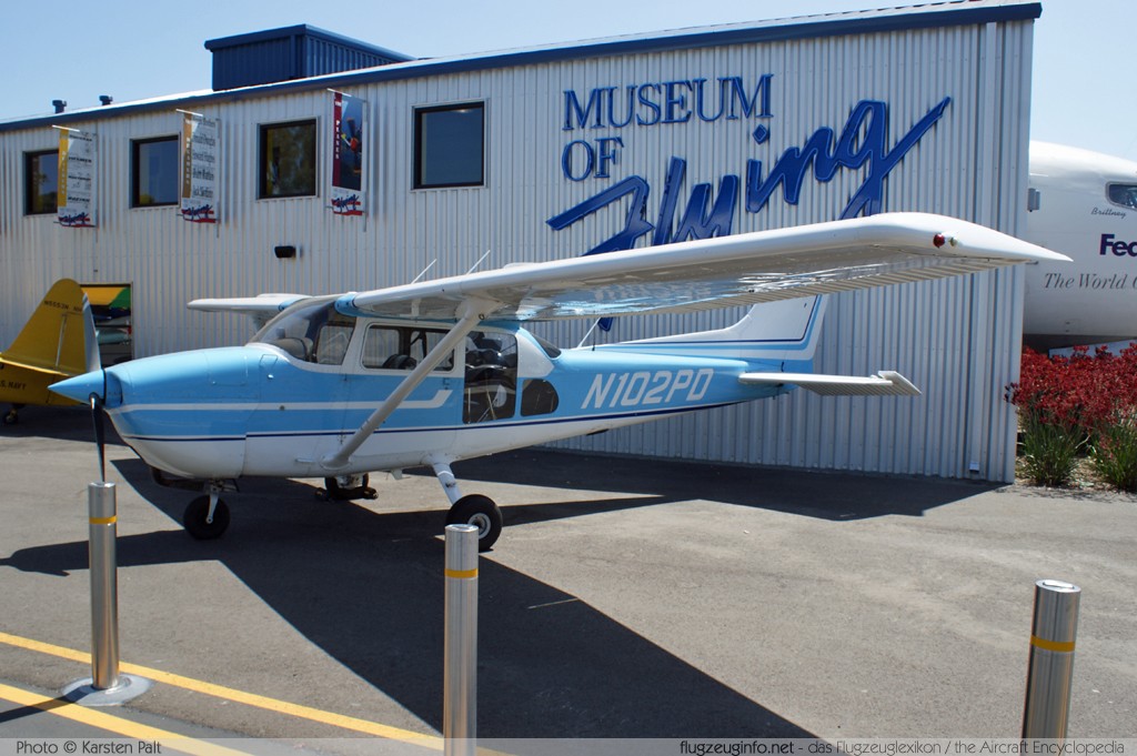 Cessna 172M Skyhawk  N102PD 172-61108 Museum of Flying Santa Monica, CA 2012-06-10 � Karsten Palt, ID 5844
