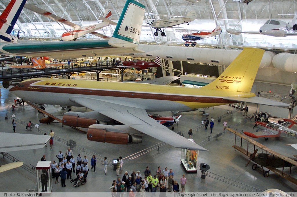 Boeing 367-80B Boeing N70700 17158 NASM Udvar Hazy Center Chantilly, VA 2014-05-28 � Karsten Palt, ID 10229 Boeing 367-80B Boeing N70700 17158 NASM Udvar Hazy Center Chantilly, VA 2014-05-28 � Karsten Palt, ID 10229