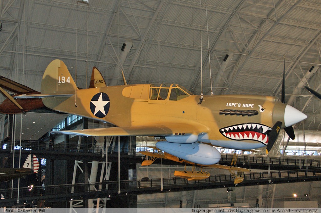 Curtiss P-40E Kittyhawk Mk1A Royal Canadian Air Force AK875 15349 NASM Udvar Hazy Center Chantilly, VA 2014-05-28 � Karsten Palt, ID 10255 Curtiss P-40E Kittyhawk Mk1A Royal Canadian Air Force AK875 15349 NASM Udvar Hazy Center Chantilly, VA 2014-05-28 � Karsten Palt, ID 10255