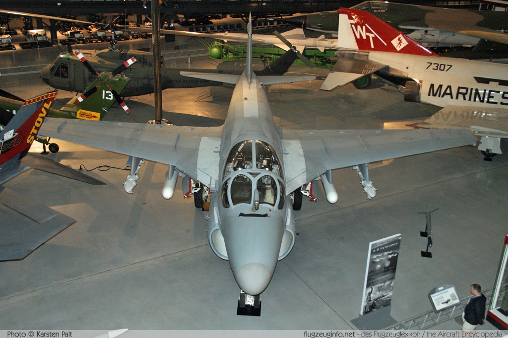 Grumman A-6A Intruder United States Navy 154167 I-302 NASM Udvar Hazy Center Chantilly, VA 2014-05-28 � Karsten Palt, ID 10272 Grumman A-6A Intruder United States Navy 154167 I-302 NASM Udvar Hazy Center Chantilly, VA 2014-05-28 � Karsten Palt, ID 10272