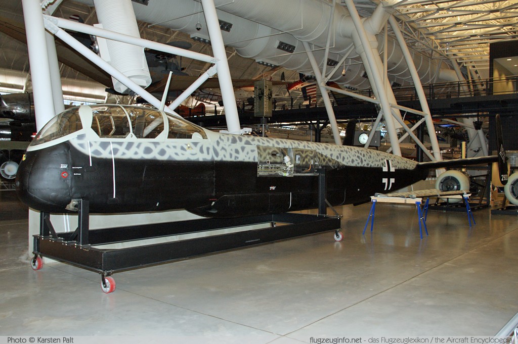 Heinkel He 219A Uhu Luftwaffe (Wehrmacht) 290202 290202 NASM Udvar Hazy Center Chantilly, VA 2014-05-28 � Karsten Palt, ID 10284