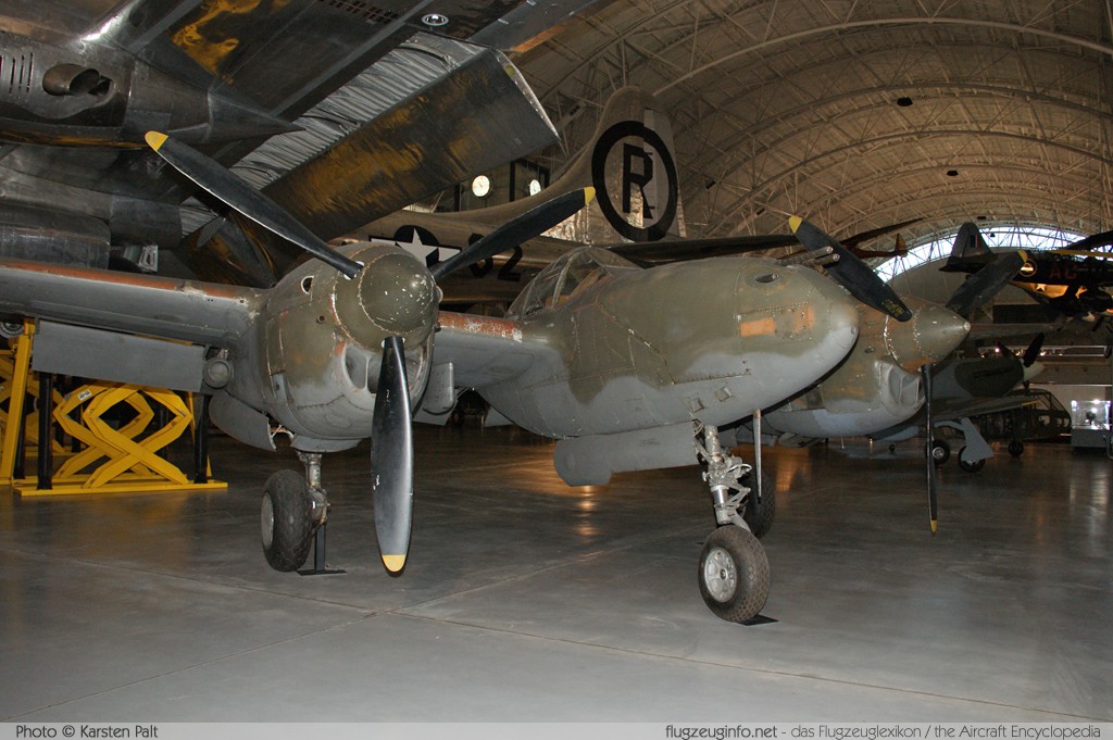 Lockheed P-�J Lightning United States Army Air Forces (USAAF) 42-67762 422-2273 NASM Udvar Hazy Center Chantilly, VA 2014-05-28 锟� Karsten Palt, ID 10297