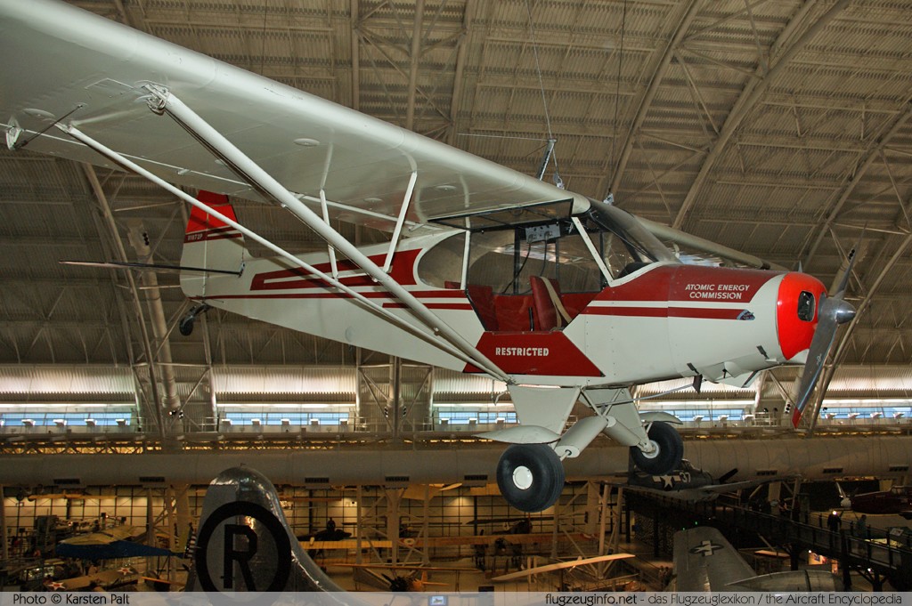 Piper PA-18-150 Super Cub Atomic Energy Commission N1872P 181946 NASM Udvar Hazy Center Chantilly, VA 2014-05-28 � Karsten Palt, ID 10340 Piper PA-18-150 Super Cub Atomic Energy Commission N1872P 181946 NASM Udvar Hazy Center Chantilly, VA 2014-05-28 � Karsten Palt, ID 10340