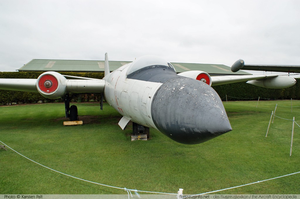 BAC / English Electric Canberra T.19 Royal Air Force WH904 SH.1647/EEP71123 Newark Air Museum Winthorpe, Newark 2013-05-18 � Karsten Palt, ID 6910 BAC / English Electric Canberra T.19 Royal Air Force WH904 SH.1647/EEP71123 Newark Air Museum Winthorpe, Newark 2013-05-18 � Karsten Palt, ID 6910