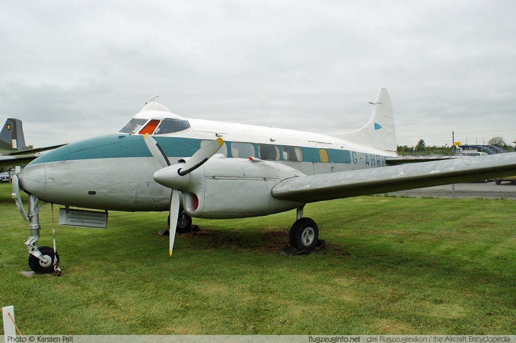 De Havilland DH 104 Dove 1B  G-AHRI 04008 Newark Air Museum Winthorpe, Newark 2013-05-18 � Karsten Palt, ID 6913