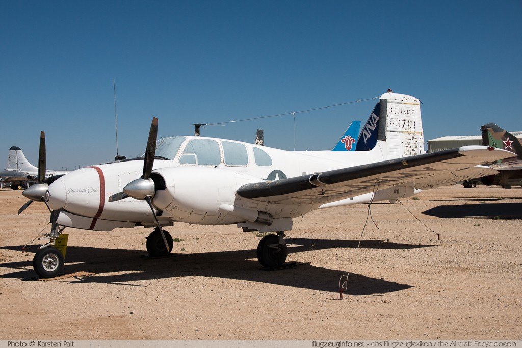 Beech U-8D Seminole United States Army 56-3701 LH-102 Pima Air and Space Museum Tucson, AZ 2015-06-03 � Karsten Palt, ID 10889