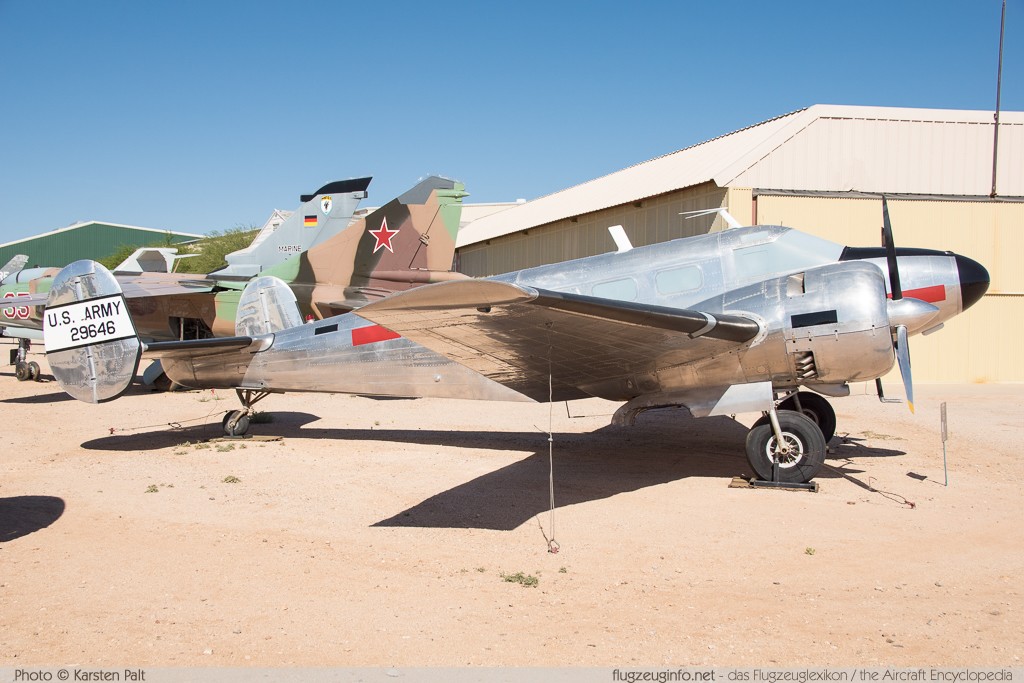 Beech UC-45J Expeditor United States Army 29646 N-1082 Pima Air and Space Museum Tucson, AZ 2015-06-03 � Karsten Palt, ID 10890