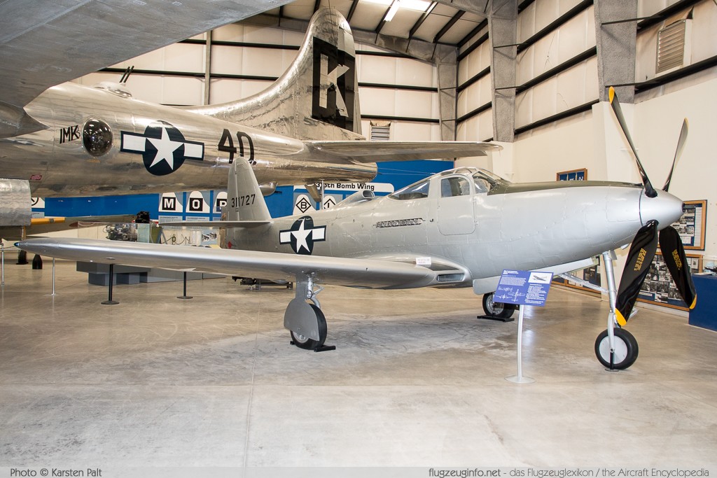 Bell P-63E Kingcobra United States Army Air Forces (USAAF) 43-11727  Pima Air and Space Museum Tucson, AZ 2015-06-03 � Karsten Palt, ID 10901