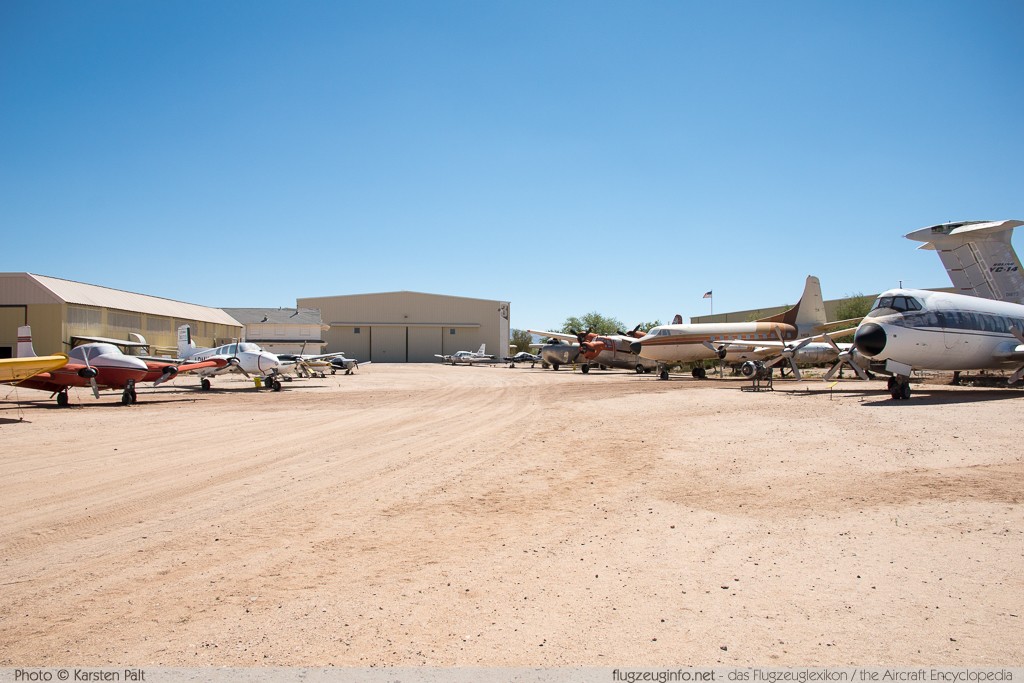      Pima Air and Space Museum Tucson, AZ 2015-06-03 � Karsten Palt, ID 11225