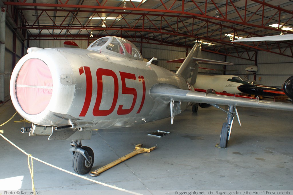 Mikoyan Gurevich MiG-15bis  NX87CN 910-51 Planes of Fame Aircraft Museum Chino, CA 2012-06-12 � Karsten Palt, ID 6101