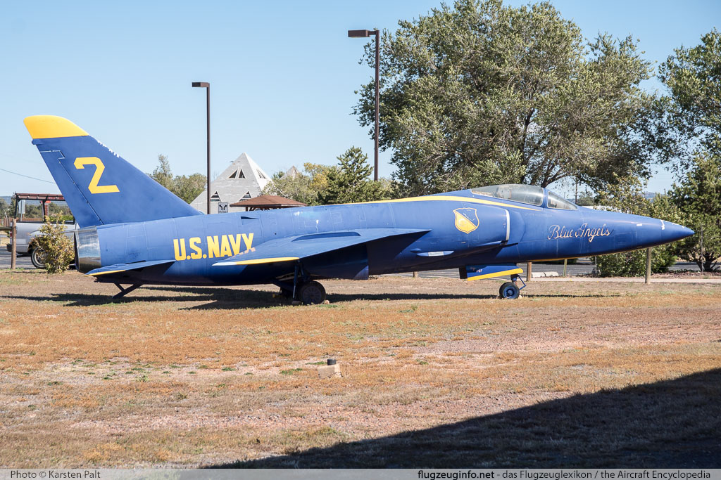 Grumman F11F-1 Tiger (F-11A) United States Navy 141868  Planes of Fame Air Museum Valle Valle, AZ 2016-10-11 � Karsten Palt, ID 13288